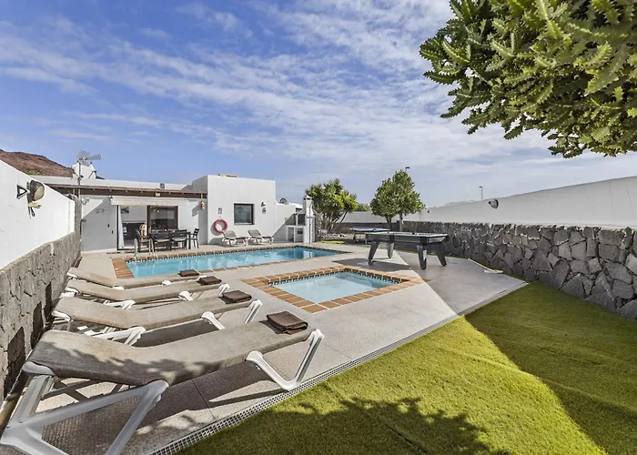 Villa Bezanilla - Vipvipvillas