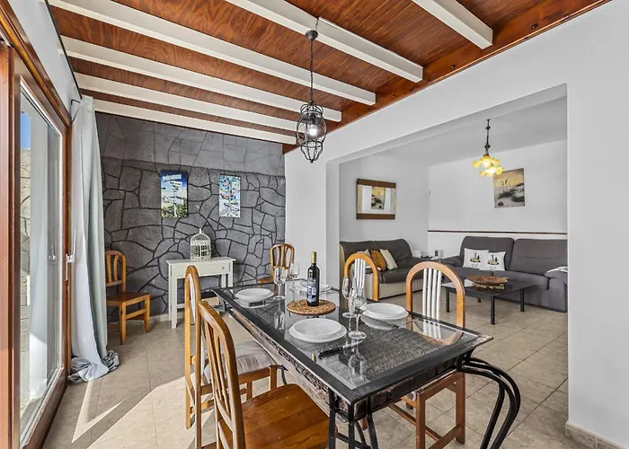 Bezanilla - Vipvipvillas Villa *