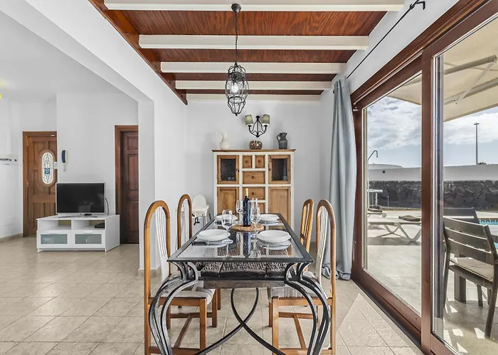 Bezanilla - Vipvipvillas * Коста Бланка